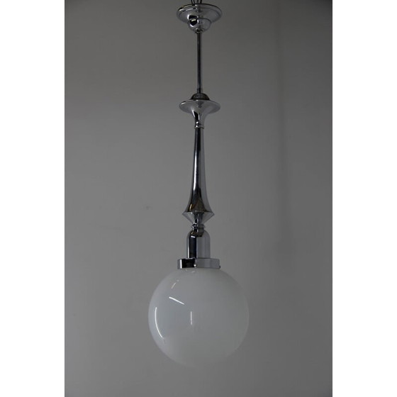 Image 1 of Vintage Art Deco Hängeleuchte aus Chrom und Opalglas, 1930