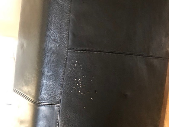 Image 1 of Natuzzi-Bank