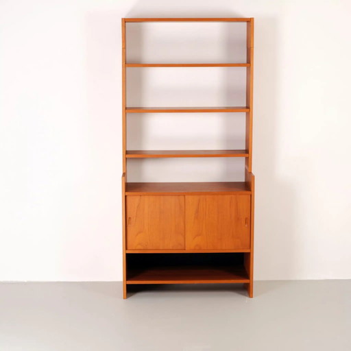 KLM-Wandschrank, Design von Poul Cadovius