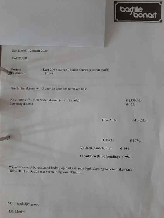 Image 1 of Moderne Vitrine