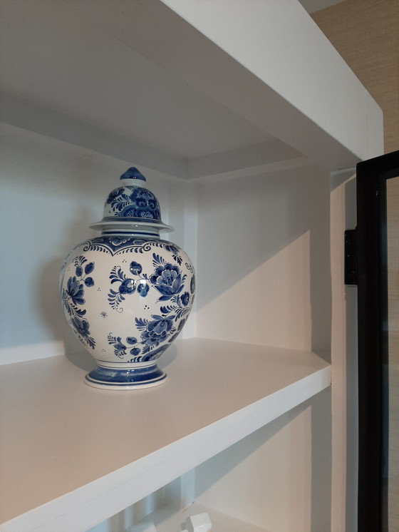 Image 1 of Moderne Vitrine