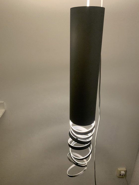 Image 1 of Artemide zersetzt Suspension