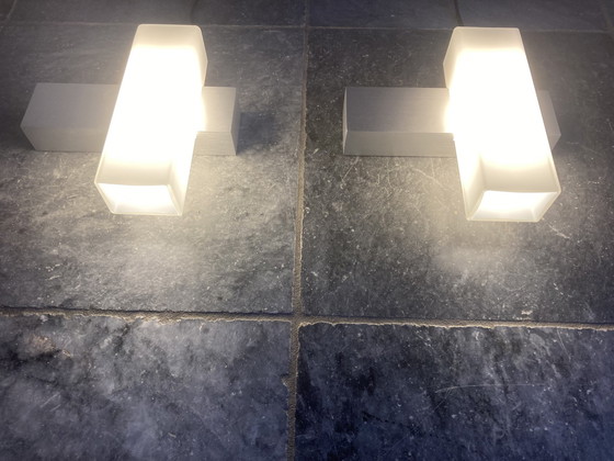 Image 1 of 2x Philips Wandleuchten im modernen Design