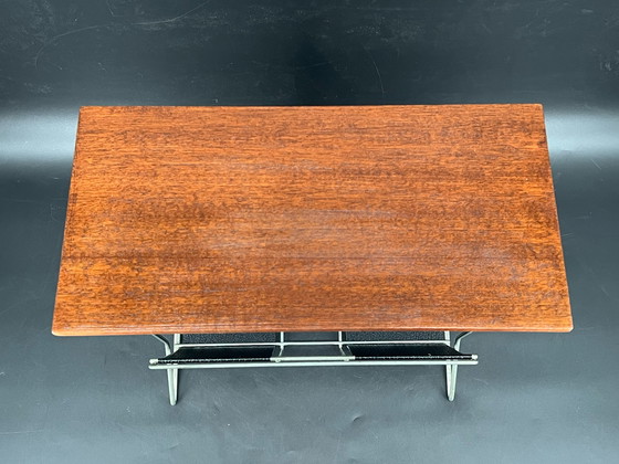 Image 1 of Lesetisch aus der Mitte des Jahrhunderts