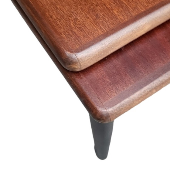 Image 1 of Ausziehbarer Tisch