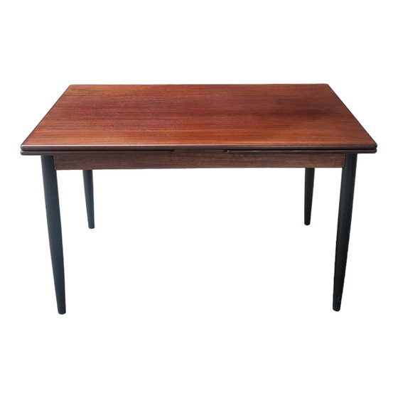 Image 1 of Ausziehbarer Tisch