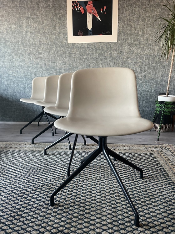 Image 1 of 4x HAY AAC11 Ledersessel, entworfen von Hee Welling