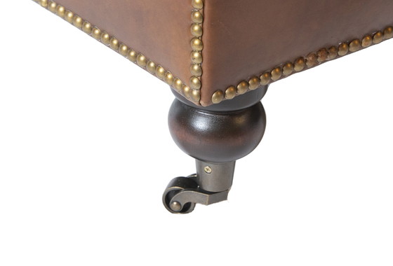 Image 1 of Vintage Chesterfield Clubsessel