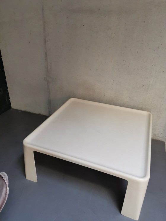 Image 1 of Mario Bellini C&B Italia Amanta Couchtisch