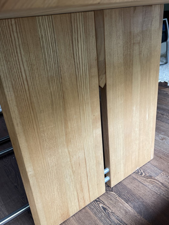 Image 1 of Moderner handgefertigter Esstisch aus Holz