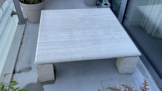 Image 1 of Couchtisch aus Travertin