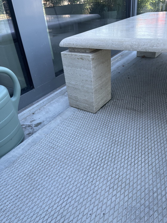 Image 1 of Couchtisch aus Travertin