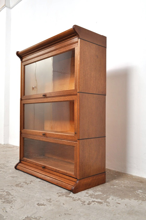 Image 1 of Globe Wernicke Bücherregal