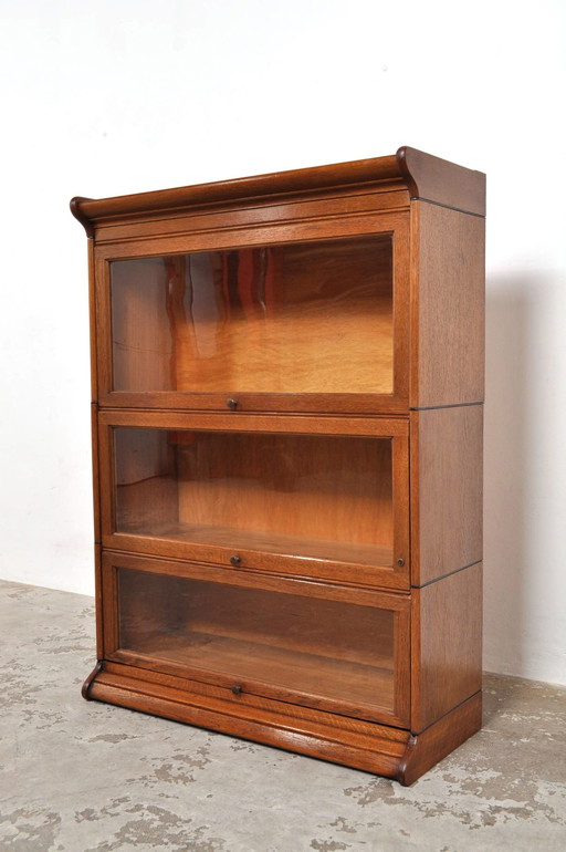 Globe Wernicke Bücherregal