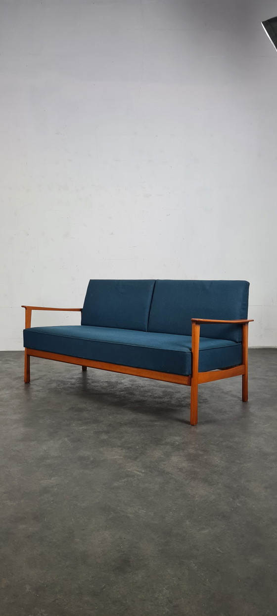 Image 1 of Vintage Schlafsofa