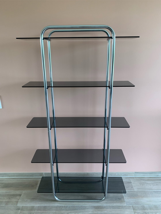 Image 1 of Vintage-Display Chrom