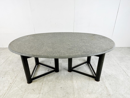 Ovaler Vintage Esstisch