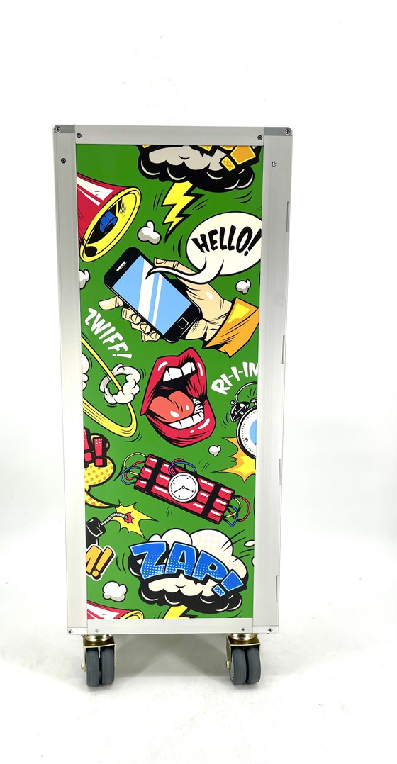 Image 1 of Pop-Art-Flugzeugtrolley