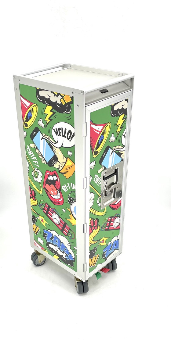 Image 1 of Pop-Art-Flugzeugtrolley