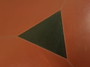 Tisch Ø 140 cm mit Sattellederplatte