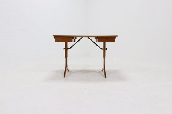 Image 1 of Vintage Schreibtisch