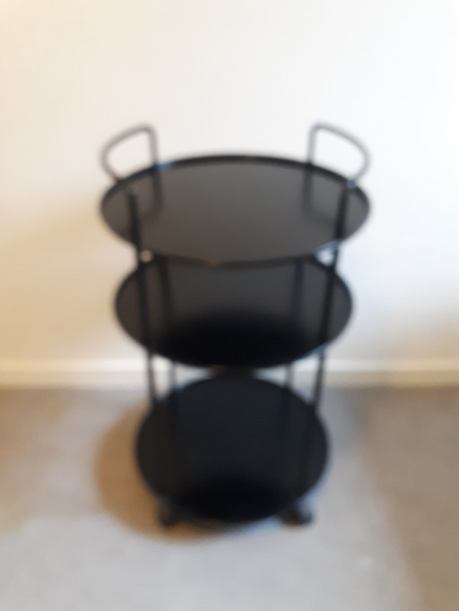 Beistelltisch aus schwarzem Metall im Stil der 80er Jahre