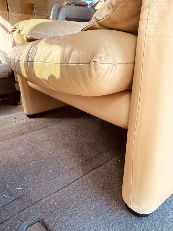 Image 1 of Cassina Maralunga Stuhl von Vico Magistretti