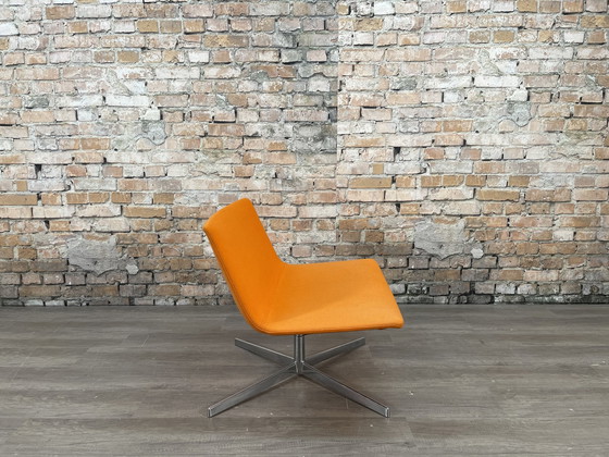 Image 1 of Arper Catifa 80 4-Way Sessel orange