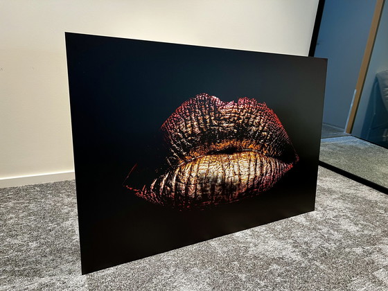 Image 1 of Lippen goldrote Wanddekoration