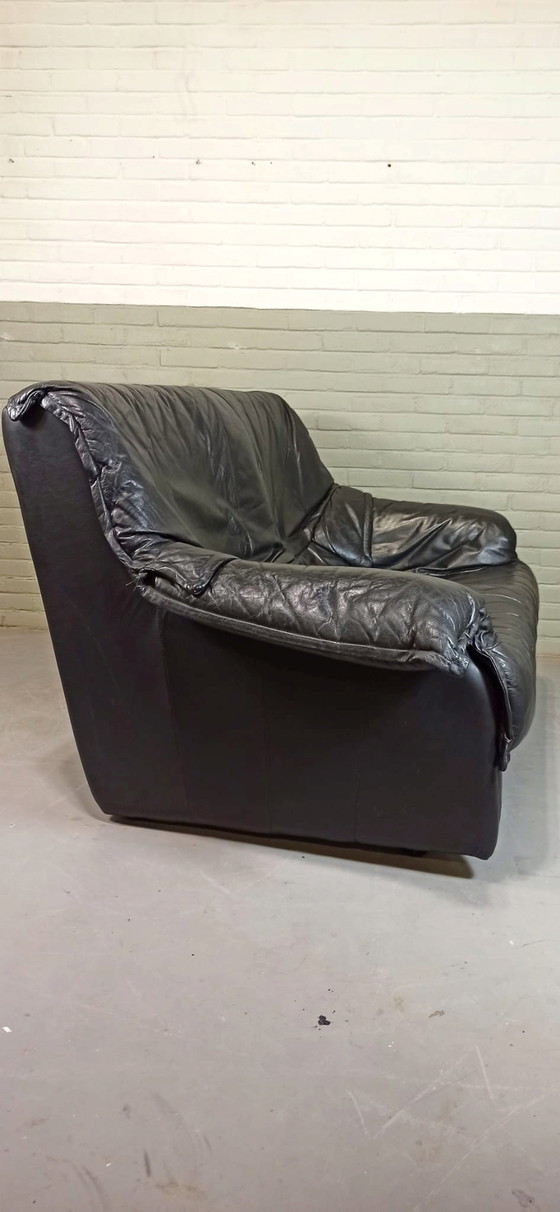 Image 1 of Vintage schwarze 2-Zits-Bank