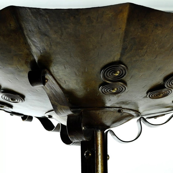 Image 1 of Patinierte Art Deco Stehlampe aus Eisen und Kupfer