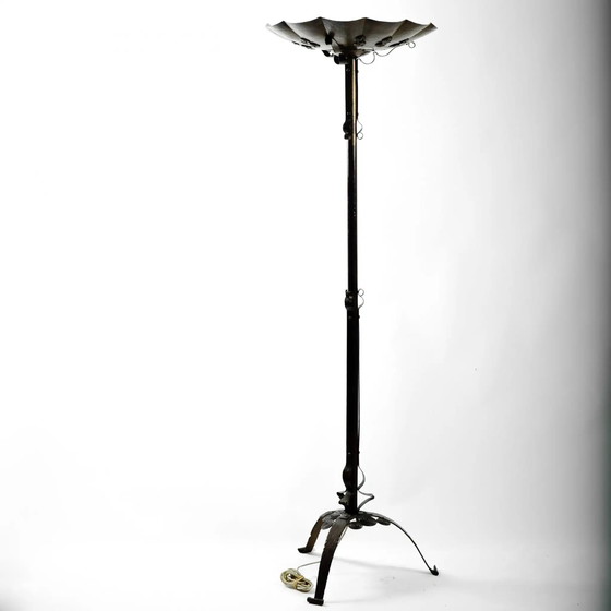 Image 1 of Patinierte Art Deco Stehlampe aus Eisen und Kupfer