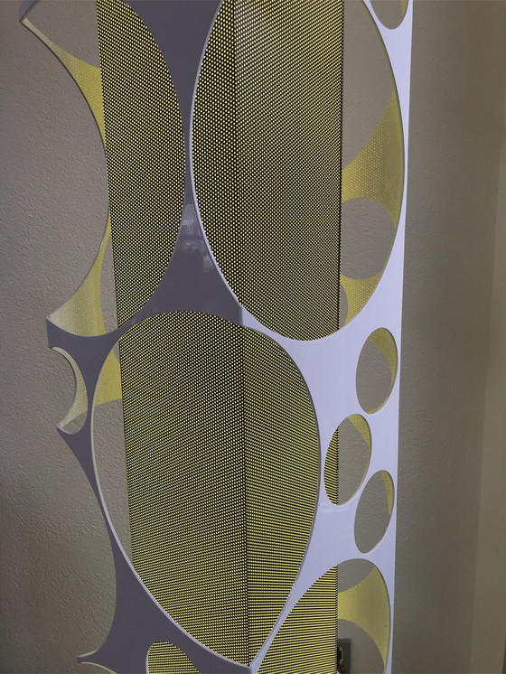 Image 1 of Moderne RGB-Lampe