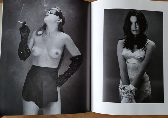 Image 1 of Taschen Eric Krolls Schönheitsparade