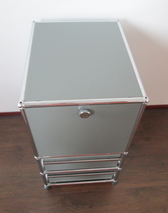 Image 1 of USM Haller Aufbewahrungsschrank