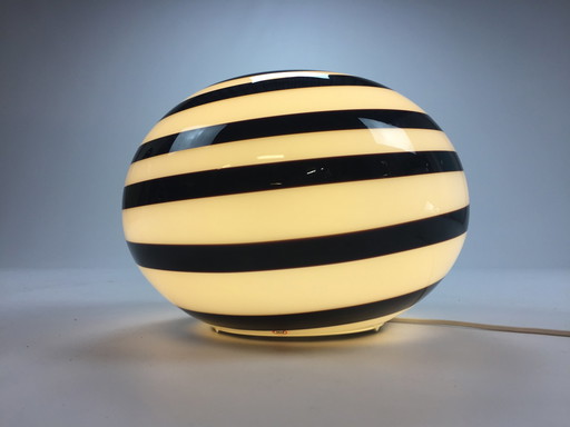 iLU Design-Tischlampe aus Glas.