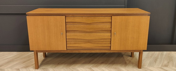 Image 1 of Sideboard aus der Mitte des Jahrhunderts