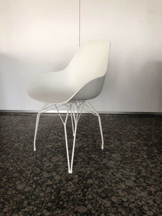 Image 1 of 5x Kubikoff Diamond Dimple Closed Chair weiß