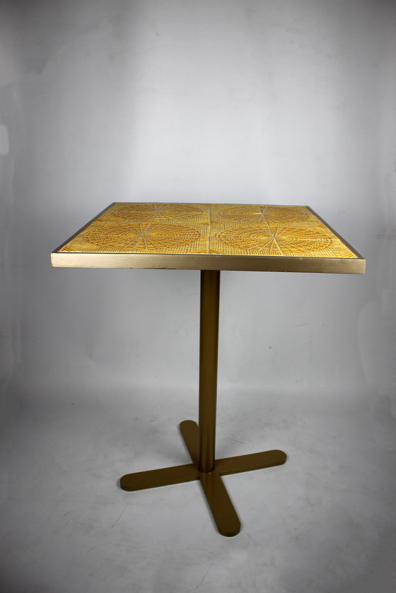 Image 1 of Mambo Unlimited Ideas Caldas Square esstisch