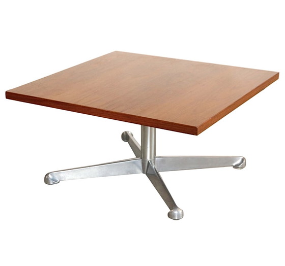 Image 1 of Osvaldo Borsani für Tecno Couchtisch