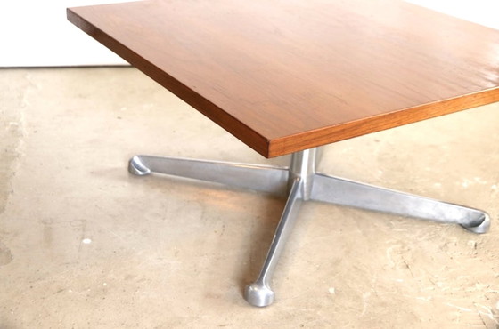 Image 1 of Osvaldo Borsani für Tecno Couchtisch