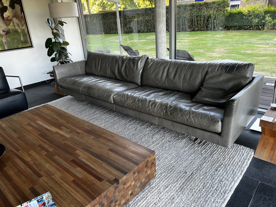 Image 1 of 5-Sitzer Sofa Axel von Montis auf Freischwingergestell.