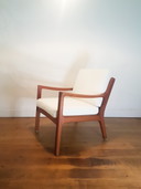 2 x Ole Wanscher Senator Chairs aus Teak und Bouclé