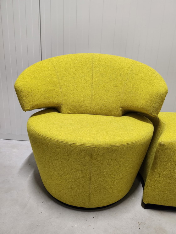 Image 1 of Werther Trick Divina Designer Drehsessel Chair mit Ottomane Gelb
