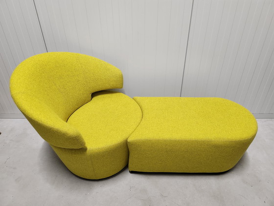 Image 1 of Werther Trick Divina Designer Drehsessel Chair mit Ottomane Gelb