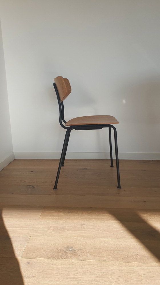 Image 1 of Vitra Moca-Stuhl