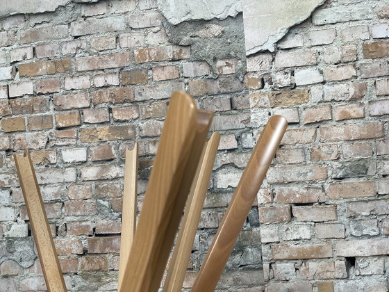 Image 1 of Zanotta Sciangai Eiche - Kleiderständer