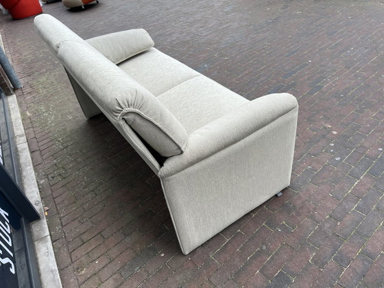 Image 1 of Leolux Bora Beta 2,5-Sitzer-Sofa Stoff
