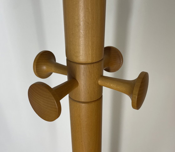 Image 1 of Dänische Garderobe von Aksel Kjersgaard