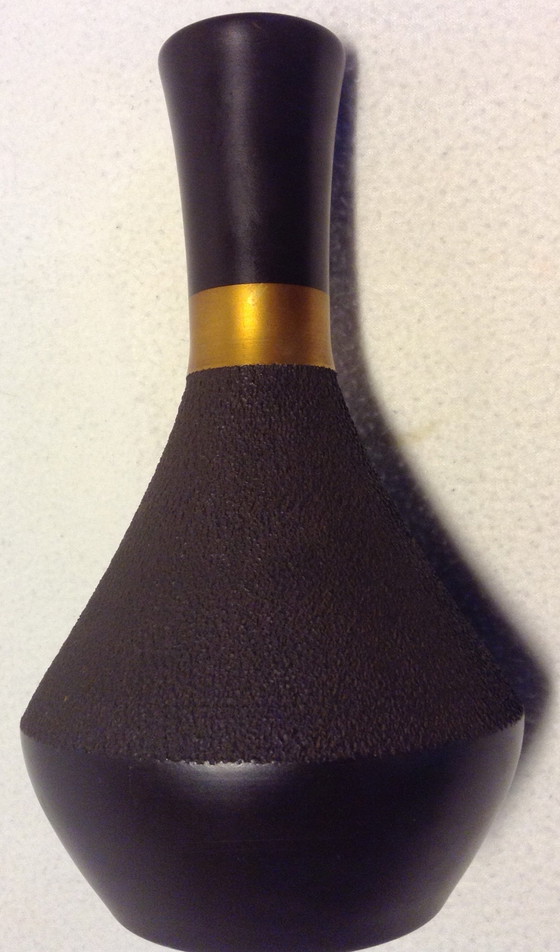 Image 1 of Wedgwood Black Basalt Brutalist Vase von 1966